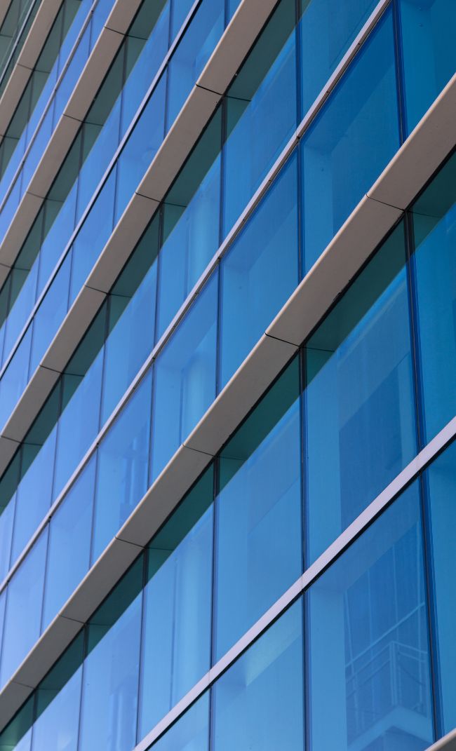 fachada de vidro em Piracicaba